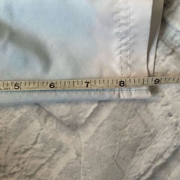 Under armour youth M pull on swim shorts w/mesh lining and drawstring - Picture 9 of 9